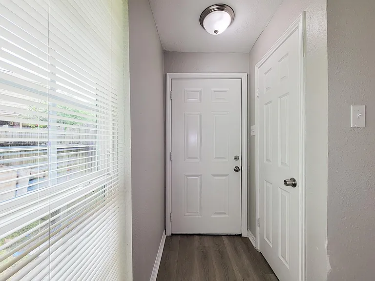 15814 Murrelet Ct — Photo 26