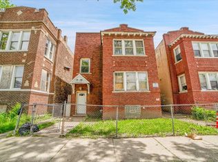 181 N La Crosse Ave, Chicago, IL 60644