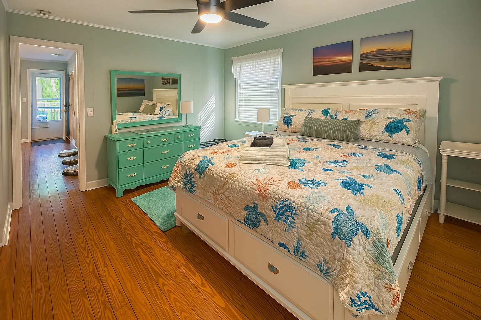 2 bed, 1.5 bath, 1000 sqft, $2,200 — Photo 4