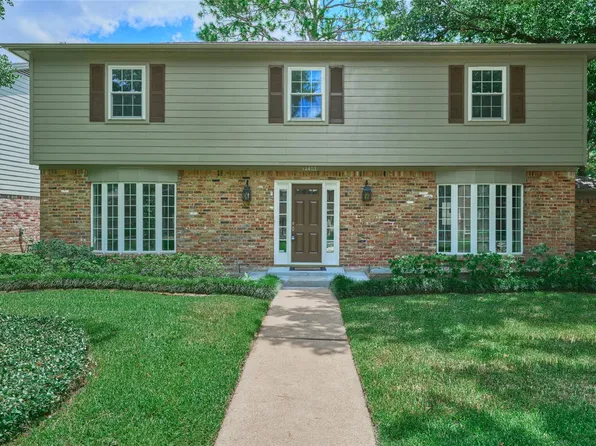 12402 Stafford Springs Dr, Houston, TX 77077