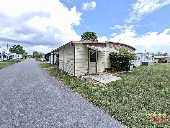 2nd image of 916 Marcy Dr