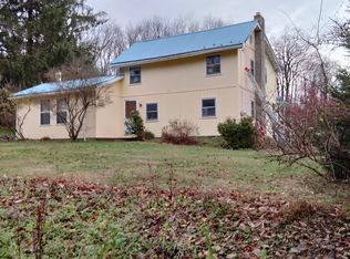86 Country Club Rd, Eagles Mere, PA 17731