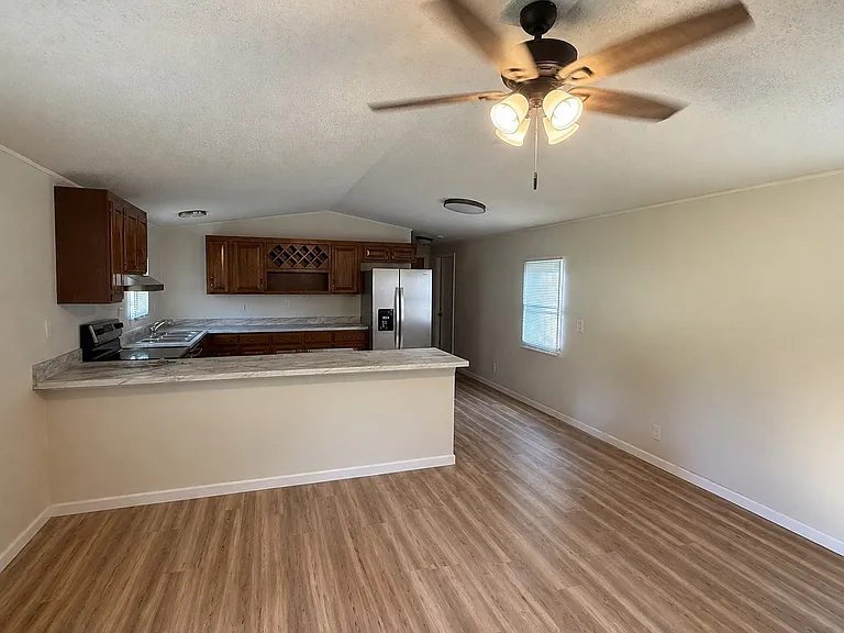 7158 Davis Rd — Photo 2