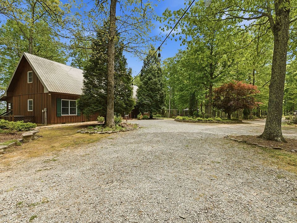 4th image of 1233 Oliver Dr