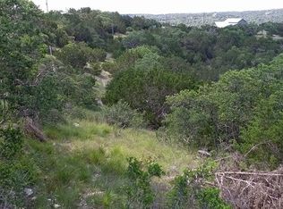 136 Walnut Rd, Fredericksburg, TX 78624