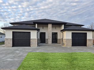 333 Bouffard Rd, Lasalle, ON N9J1E8