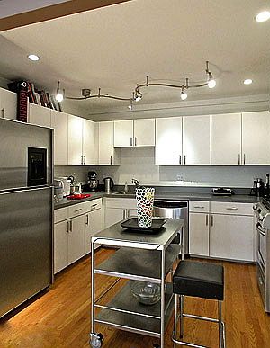 2nd image of 163-165 Chestnut Hill Ave #11