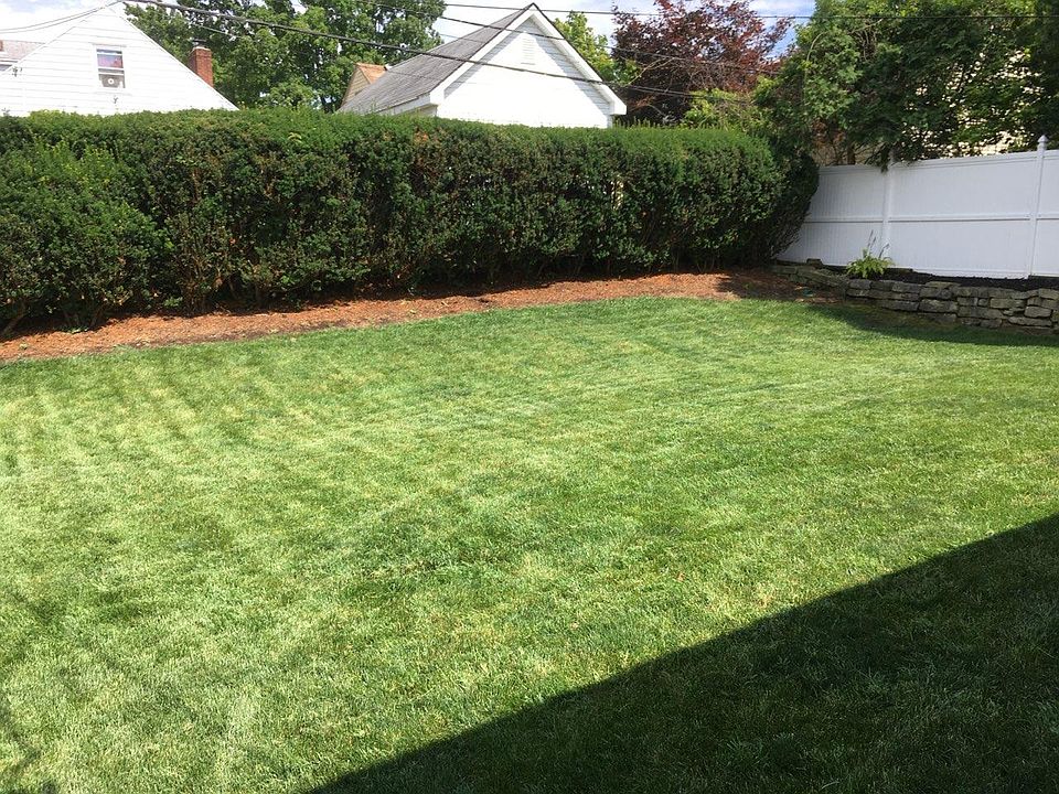2nd image of 142 Firwood Dr
