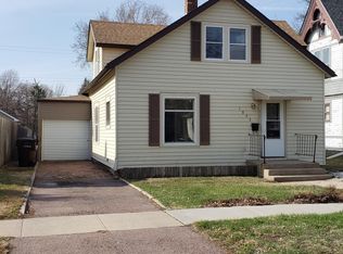 1005 E 4th Ave, Mitchell, SD 57301