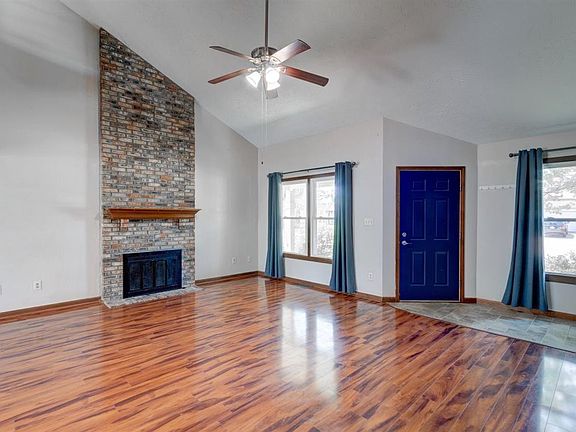 2nd image of 213 Black Maple Ct