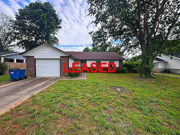 2607 Purdue Cir, Bentonville, AR 72712