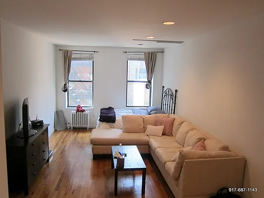 Rented by Chartwell Forest Hills Realty | media 9