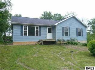 6141 E Territorial Rd, Pleasant Lake, MI 49272