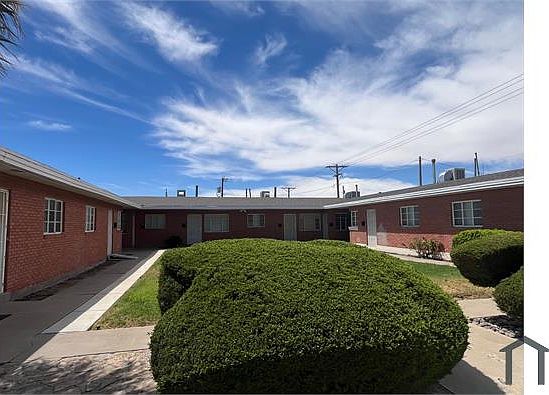 1st image of 2910 Van Buren Ave #8
