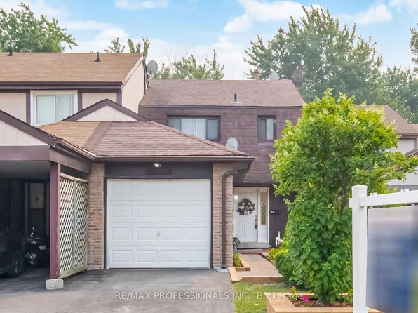 22 Pontiac Ct, Brampton, ON L6Z 1C1
