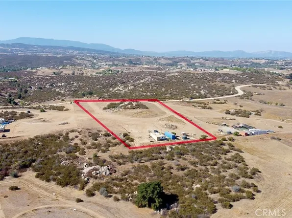 48 Voyager Rd #2, Temecula, CA 92592