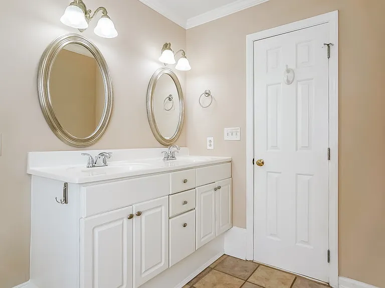 4900 Royal Troon Dr — Photo 14