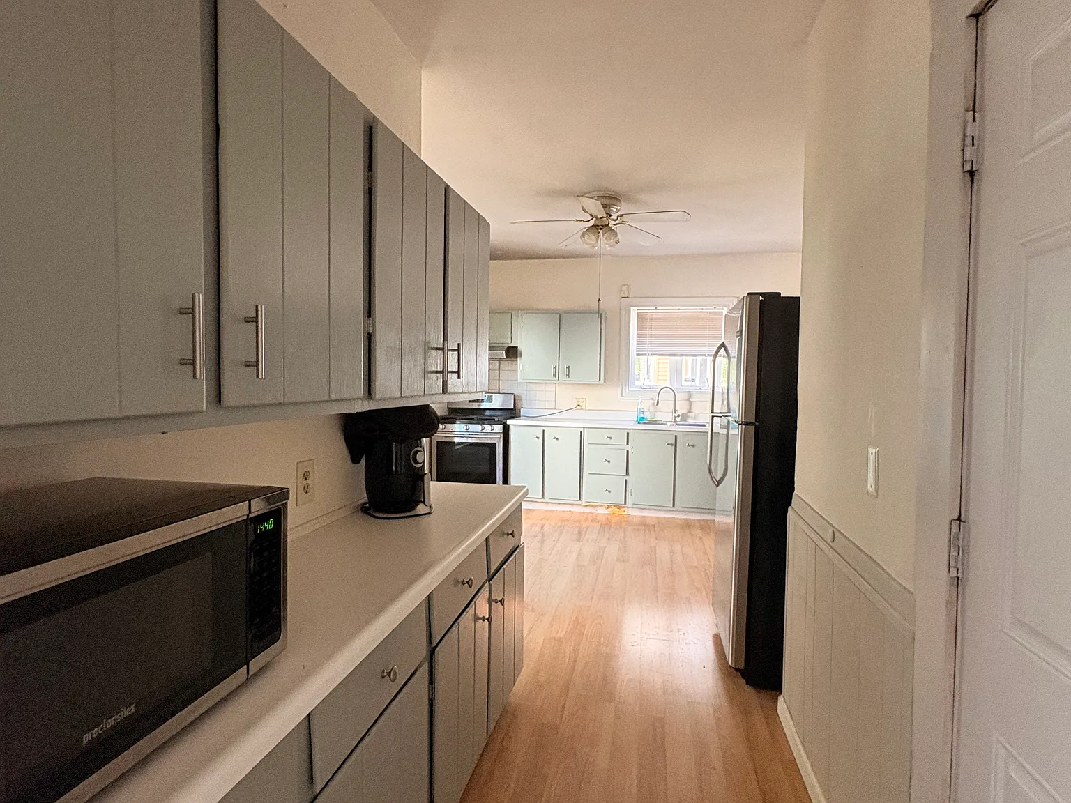3 bed, 1200 sqft, $2,900 — Photo 4
