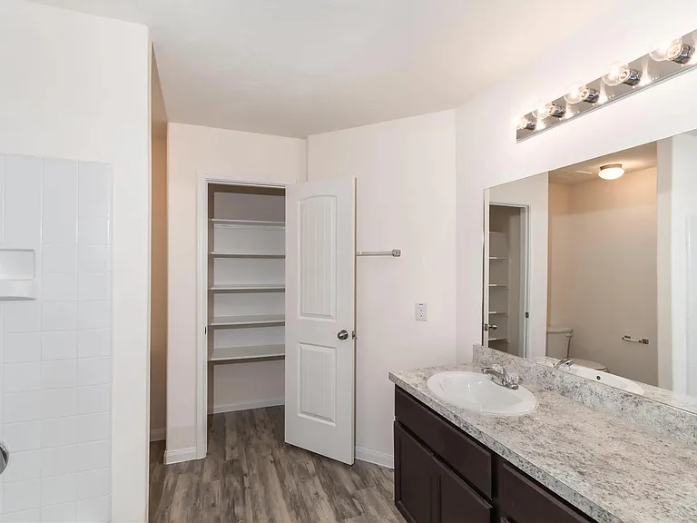 29439 Westhope Dr — Photo 8