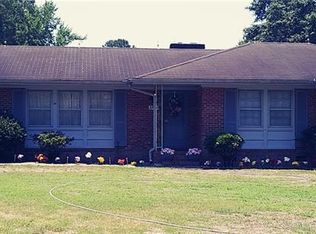 3744 Sunnyside School Rd, Fayetteville, NC 28312