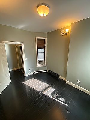 5th image of 234 E 106th St #4B2
