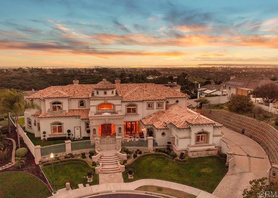1st image of 830 Milagrosa Ct