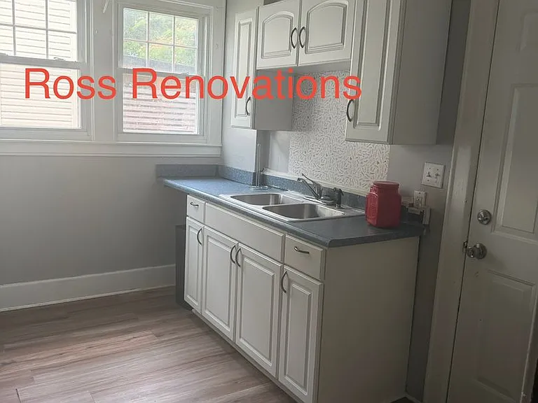 1037 Ruhlman Ave — Photo 4