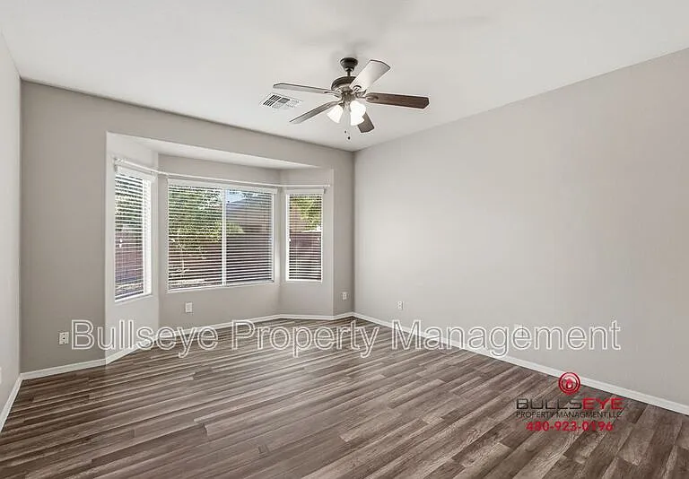 44178 W Venture Ln — Photo 22
