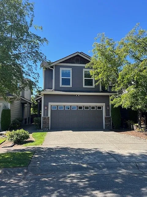 3 bed, 2.5 bath, 1570 sqft, $3,095 — Photo 1