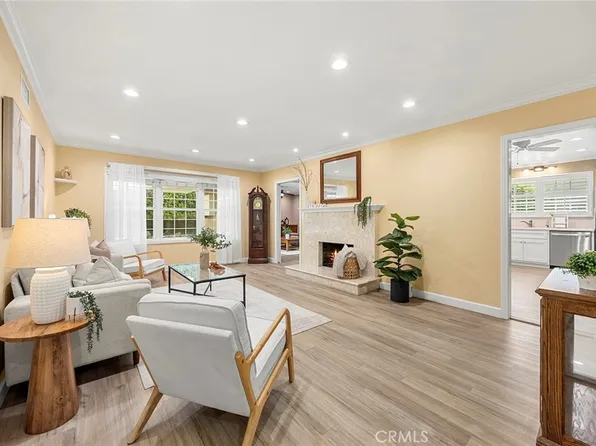 415 W Acacia St, Brea, CA 92821