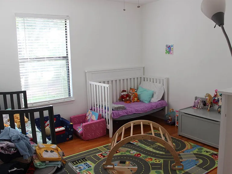 334 Jamaica Way — Photo 15
