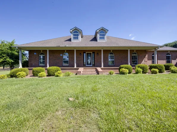 7556 Clay Gregory Rd, Orlinda, TN 37141