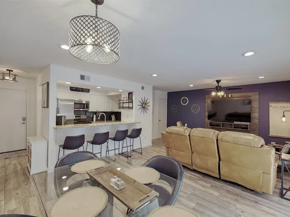 12500 Melville Dr APT 123C, Montgomery, TX 77356