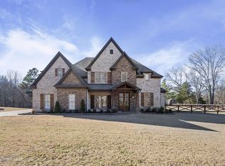 2721 Evening Shade Dr, Olive Branch, MS 38654