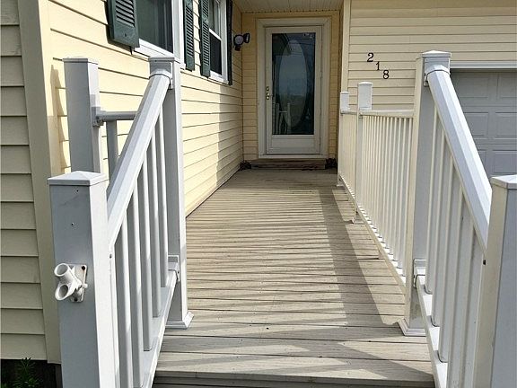2nd image of 218 Burbank St