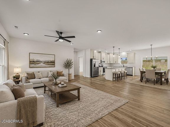 2nd image of 10878 Country Aire Meadows Ct