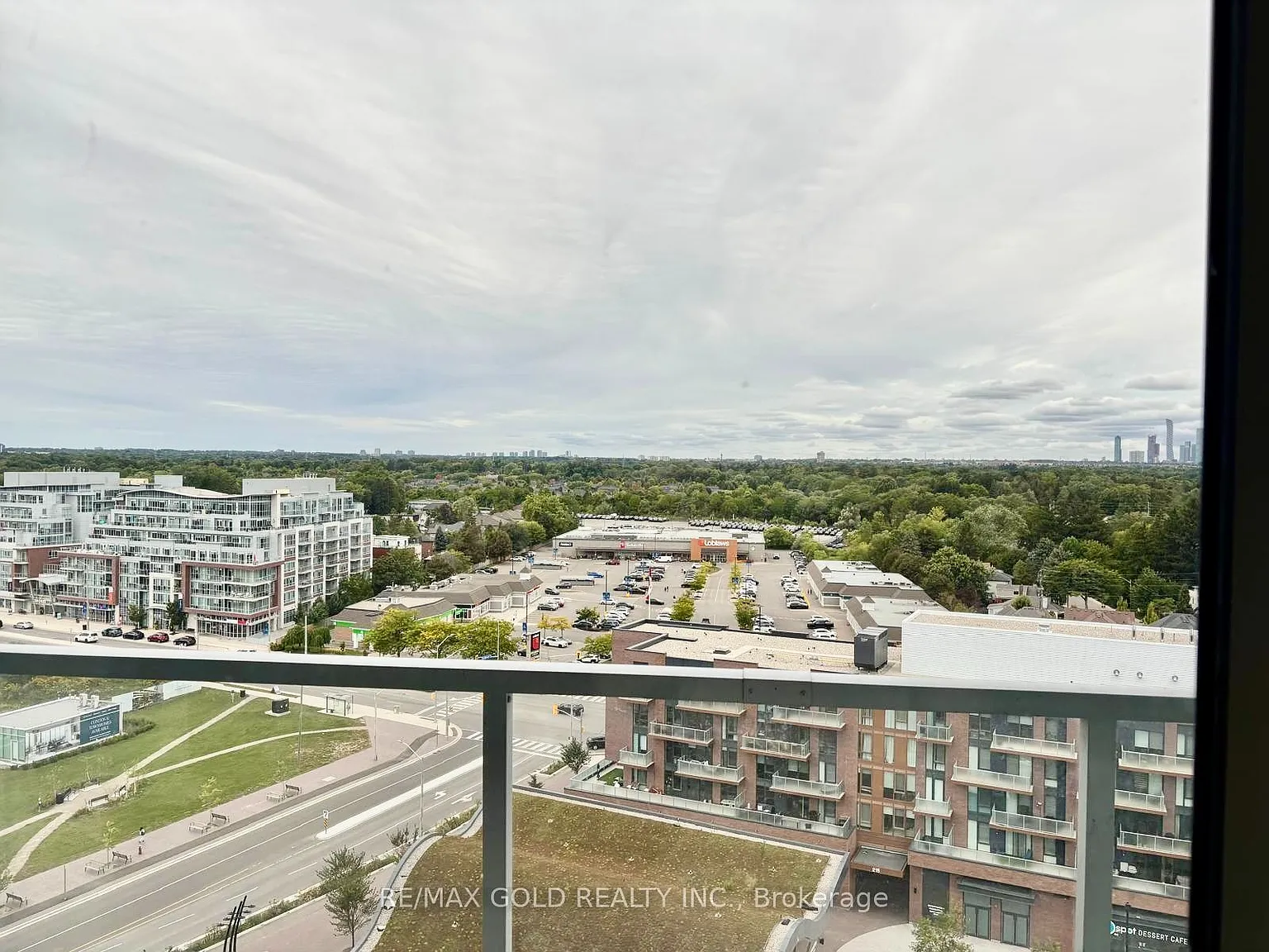 2 bed, $2,750 — Photo 2
