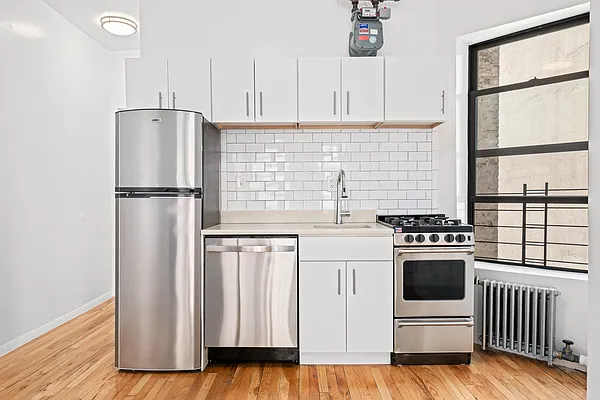 Rented by REAL New York | media 5