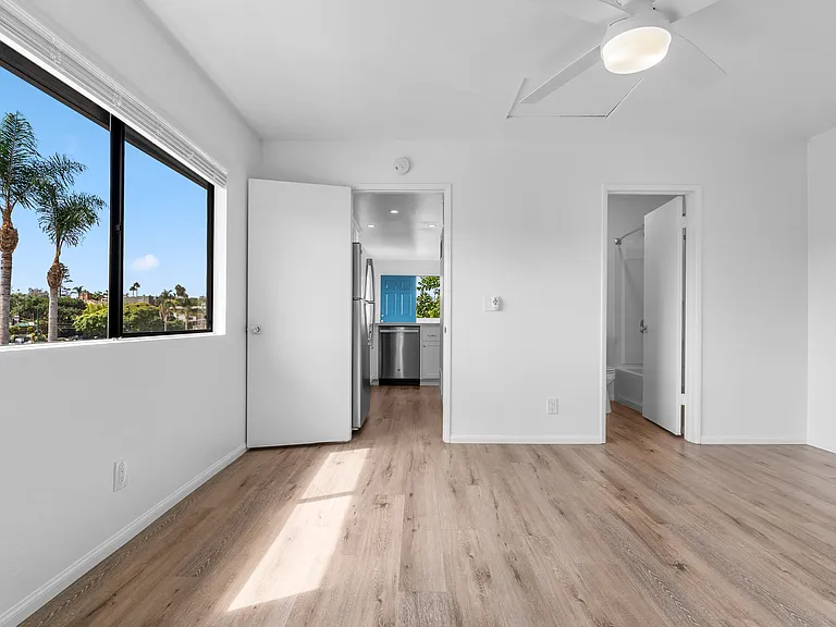 Pacific Villas — Photo 9