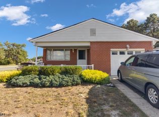 229 Freeport Blvd, Toms River, NJ