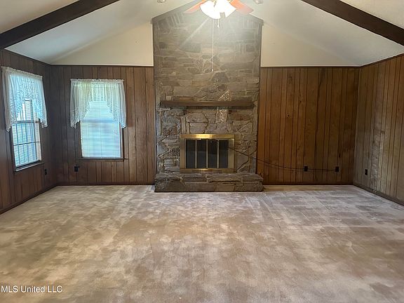 3rd image of 8603 Lake Shore Dr W
