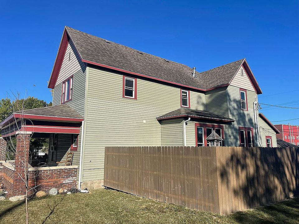 223 S Monroe St, Hartford City, IN 47348 Zillow