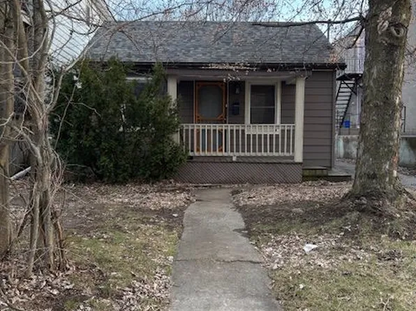 80 Joseph St, Kingston, ON K7K 2H7