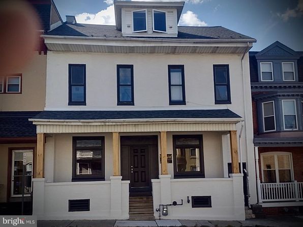 121 W Main St ROOM 4