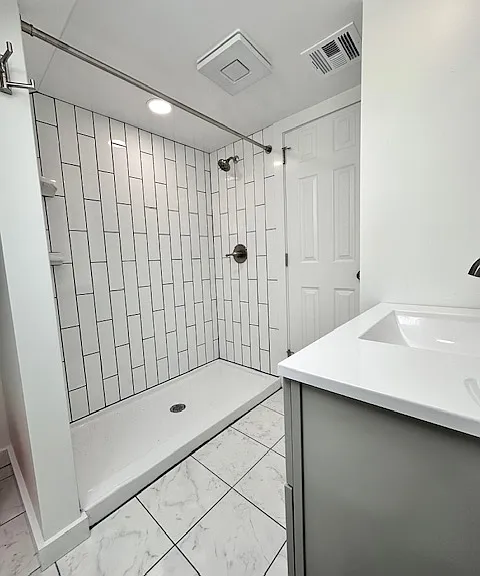 76 S Whittlesey Ave #3 — Photo 12