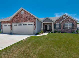 710 Chancellorsville Dr, Wentzville, MO 63385