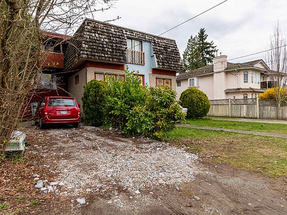 3rd image of 4939 Sidley St