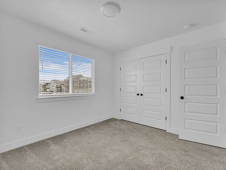 1290 N 3960 W — Photo 17