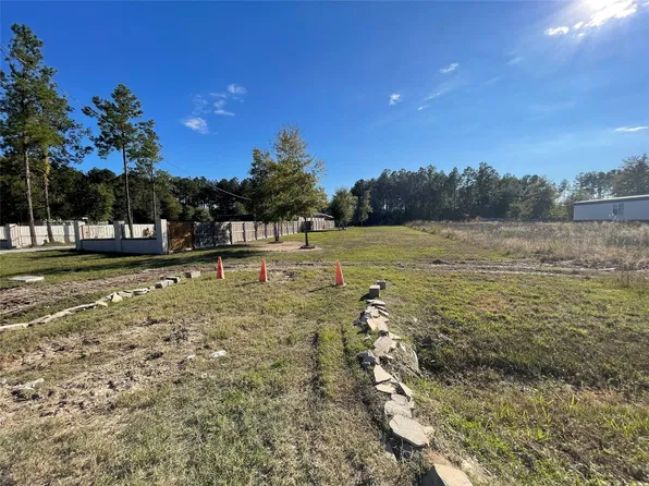 1505 County Road 5017, Cleveland, TX 77327