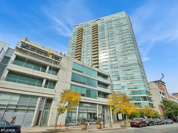 1720 Maple Ave APT 1010, Evanston, IL 60201